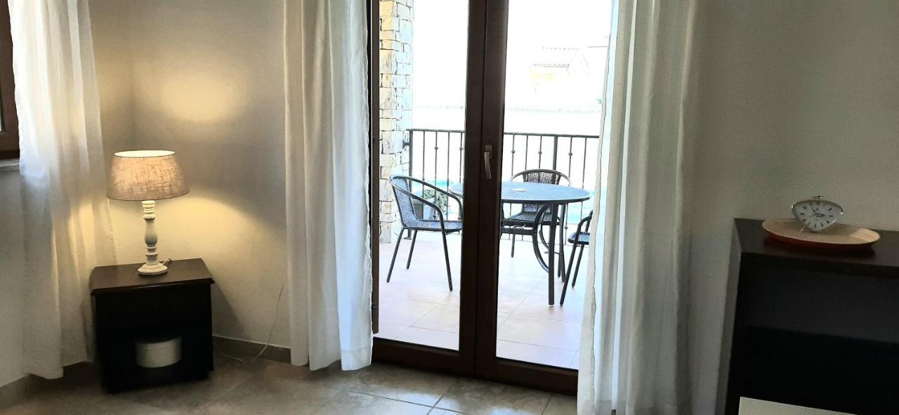 Traumferienwohnung Mit Privatem Pool & Gemuetlicher Grillecke Am Meer, Kroatien, Istrien, Liznjan Bei Medulin - Bester Urlaub An Der Adria, Fuer Paare Exterior photo